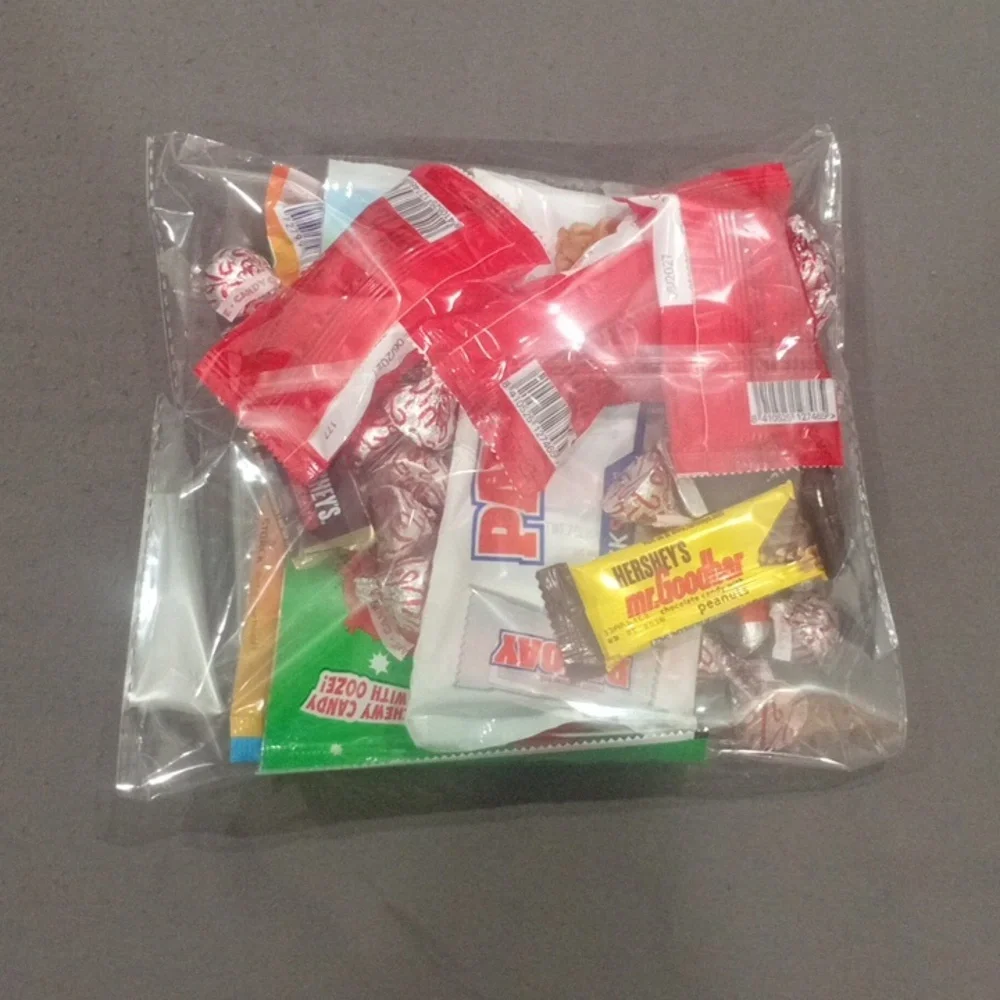 Assorted Candy Bundle 🍭 | ½ lb Sweet Mix – Ideal for Kids, Parties & Gifts”